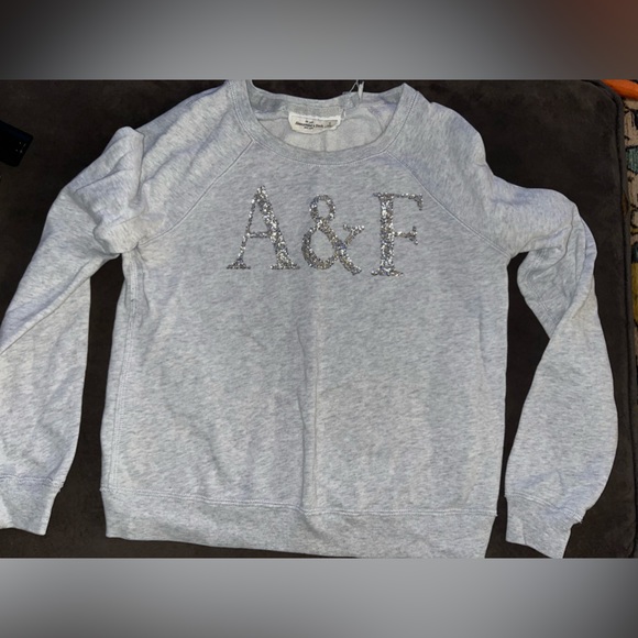 Abercrombie and Fitch gray sweatshirt - Picture 3 of 3